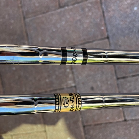 Golf Wedges Top Flite 2 Pc Set In Right Handed steel shaft - Picture 7 of 8